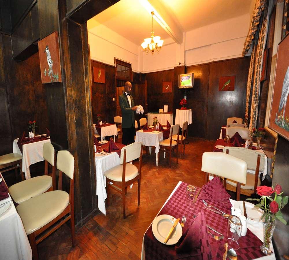 The Oakwood Hotel Nairobi Restaurant foto